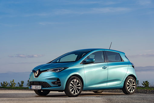 Que choisissez-vous entre le Renault Kadjar et le Nissan Qashqai ?