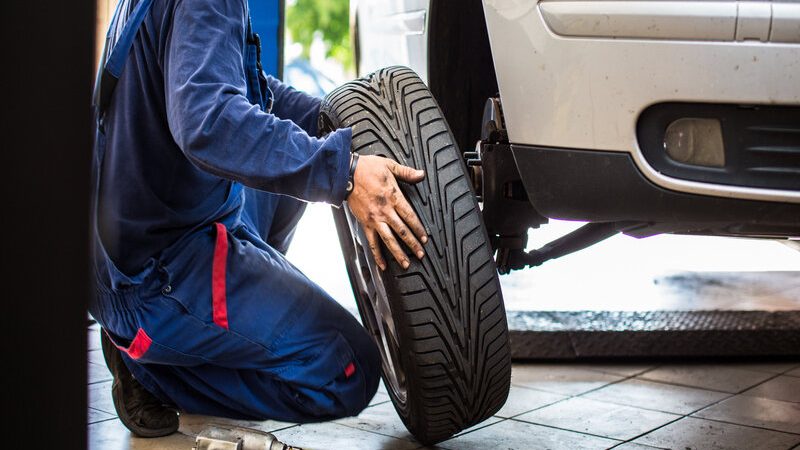 Combien coûte le montage de pneu ?