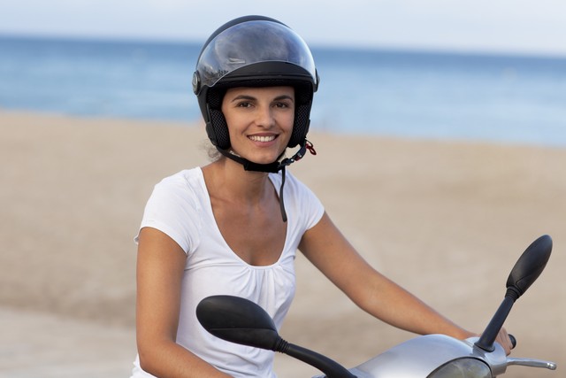 Casque moto pour femme : YM-829, GT 900 ou EXO-510 ?