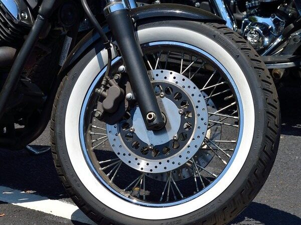 Quelle marque de pneus pour ma moto ?