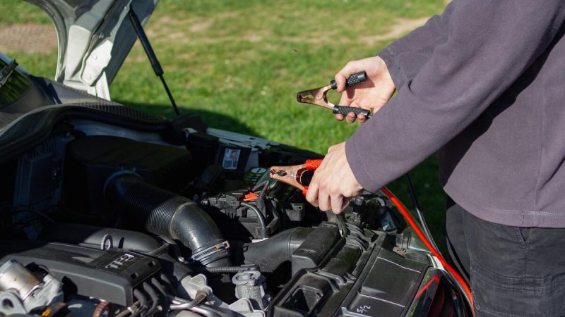 Comment démonter un carburateur auto pour le nettoyer ?