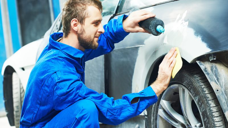 Mastic de carrosserie : critères d’achat et application