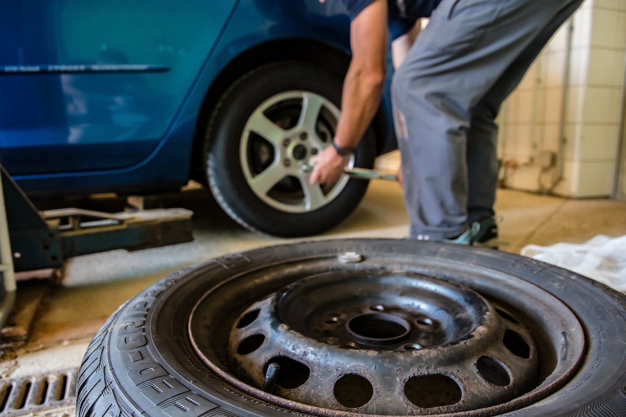 Quand faut-il vérifier la pression des pneus de votre voiture ?