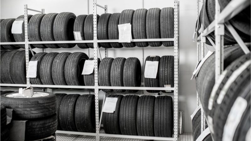 Comment choisir les pneus adaptés à votre conduite et à votre véhicule ?