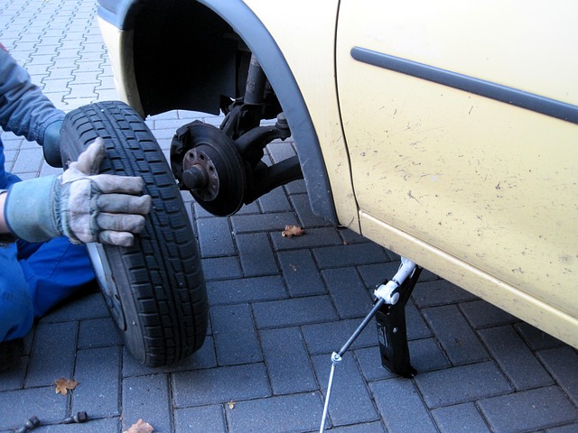 Comment vérifier la pression et l’usure de vos pneus avant le contrôle technique ?